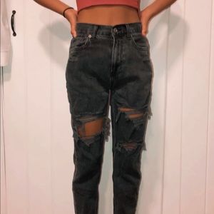 00 American eagle mom jeans